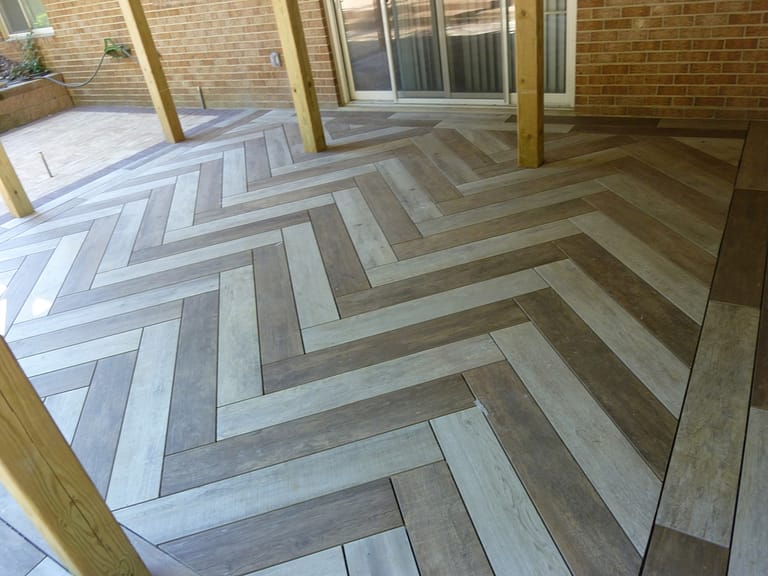 Patio - Evergreen Fence & Deck