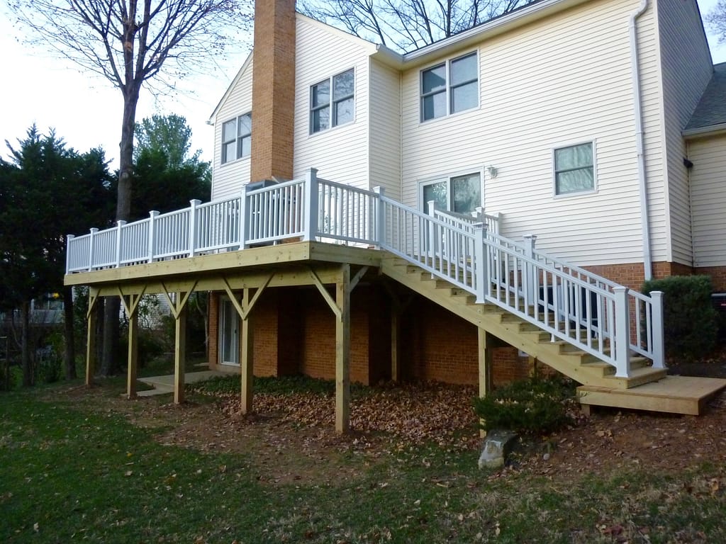 How Much Does a New Deck Cost to Build 2023 Evergreen